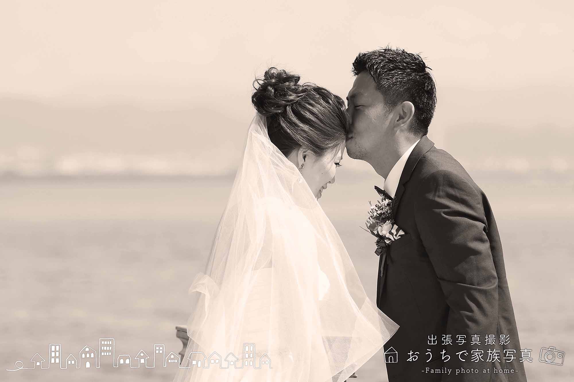 出張写真専門のおうちで家族写真の結婚式の写真